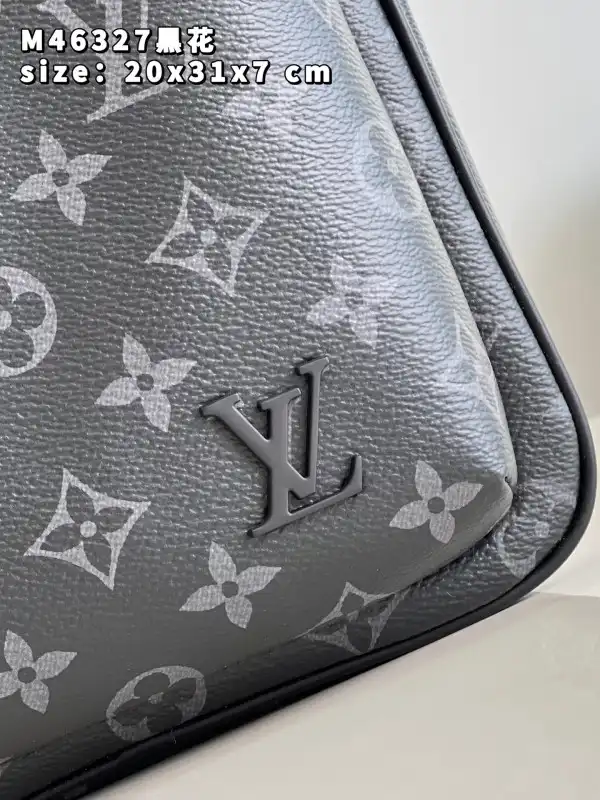 Hyper Peter LOUIS VUITTON Avenue Slingbag NM 0125