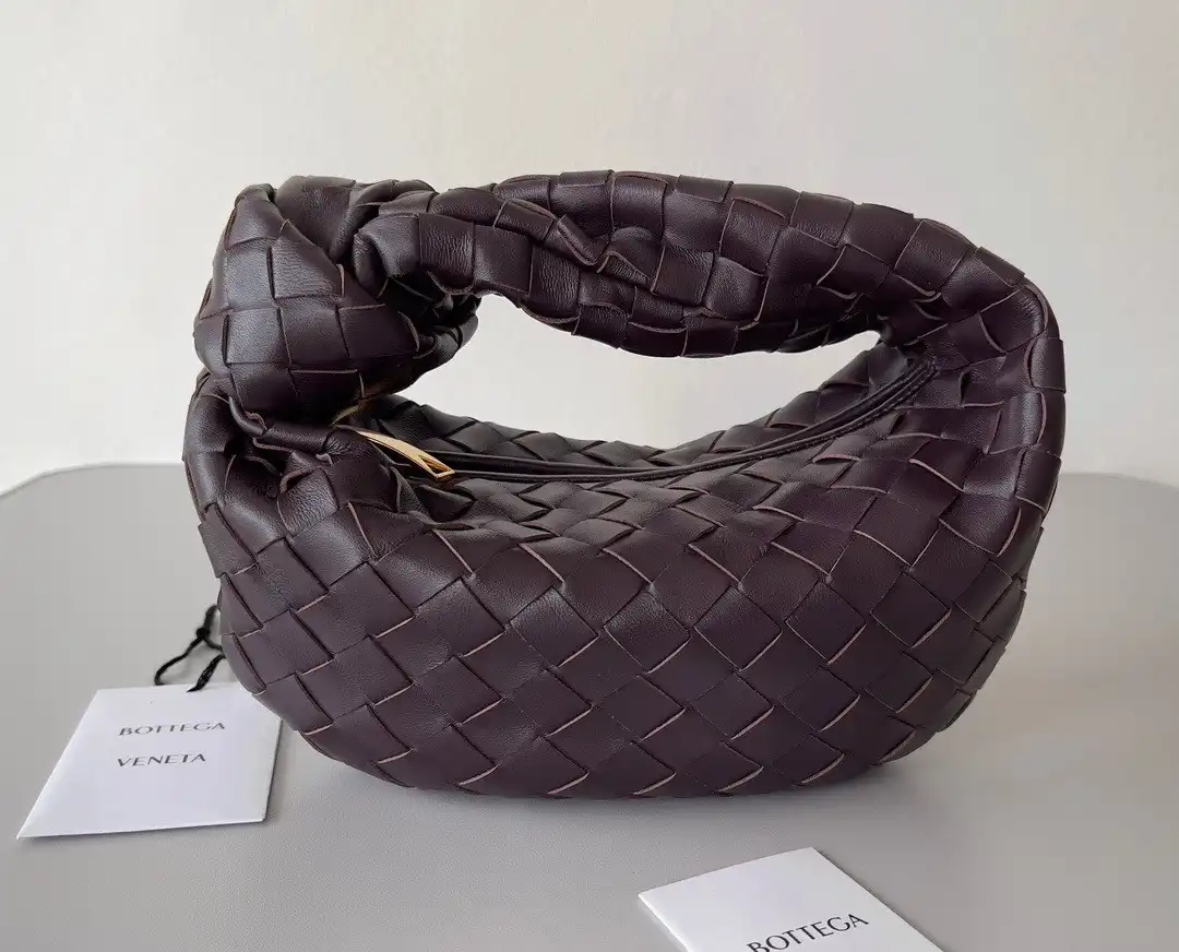 BOTTEGA VENETA MINI JODIE 0123