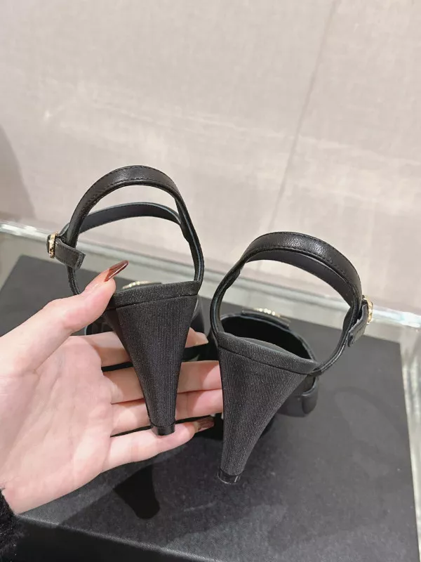 Hyper Peter CHANEL HEELS - 7.0CM 0118