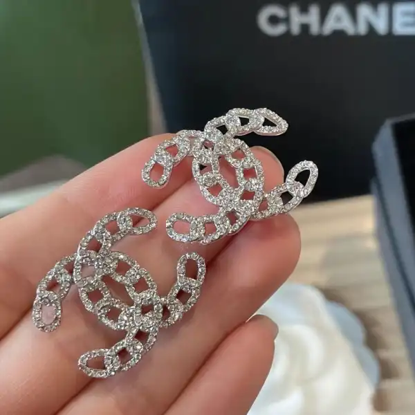 Hyperpeter CHANEL EARRINGS 0129