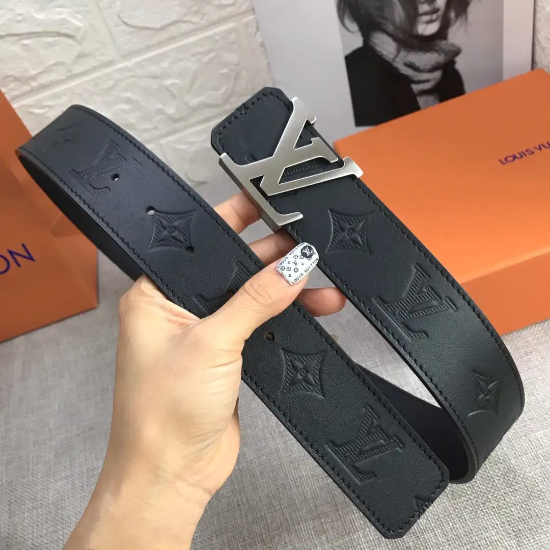 Hyper Peter LOUIS VUITTON BELT 0129