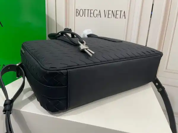 Hyper Peter Bottega Veneta Getaway Large Briefcase 0123