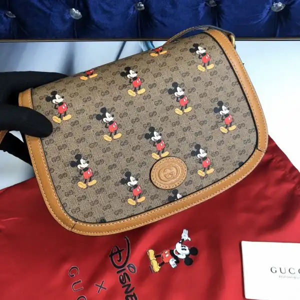 Hyperpeter Disney x Gucci small shoulder bag 0124