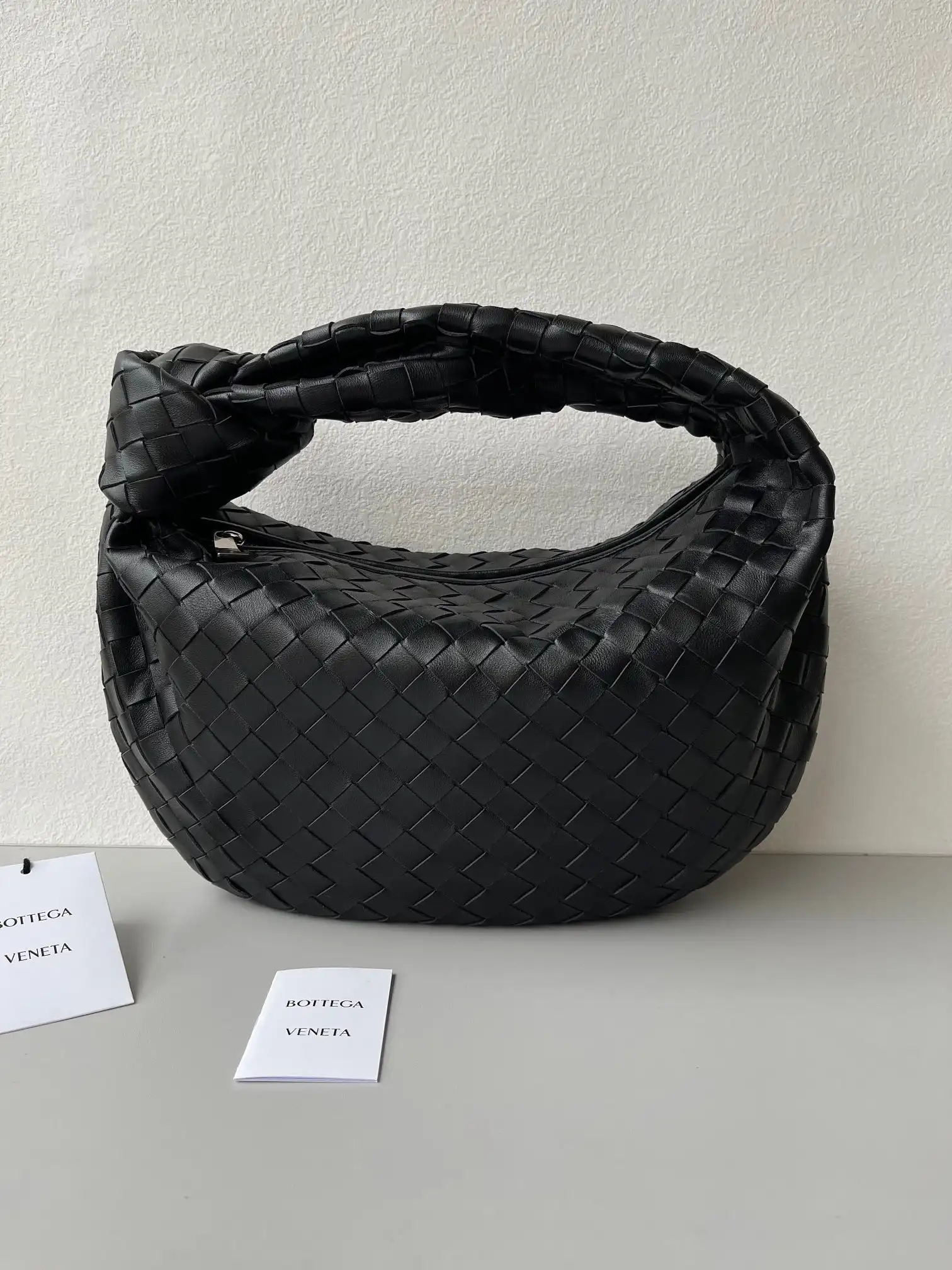 BOTTEGA VENETA Teen Jodie 0123