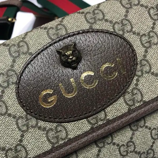 Hyperpeter Gucci GG mini Messenger Bag 0124