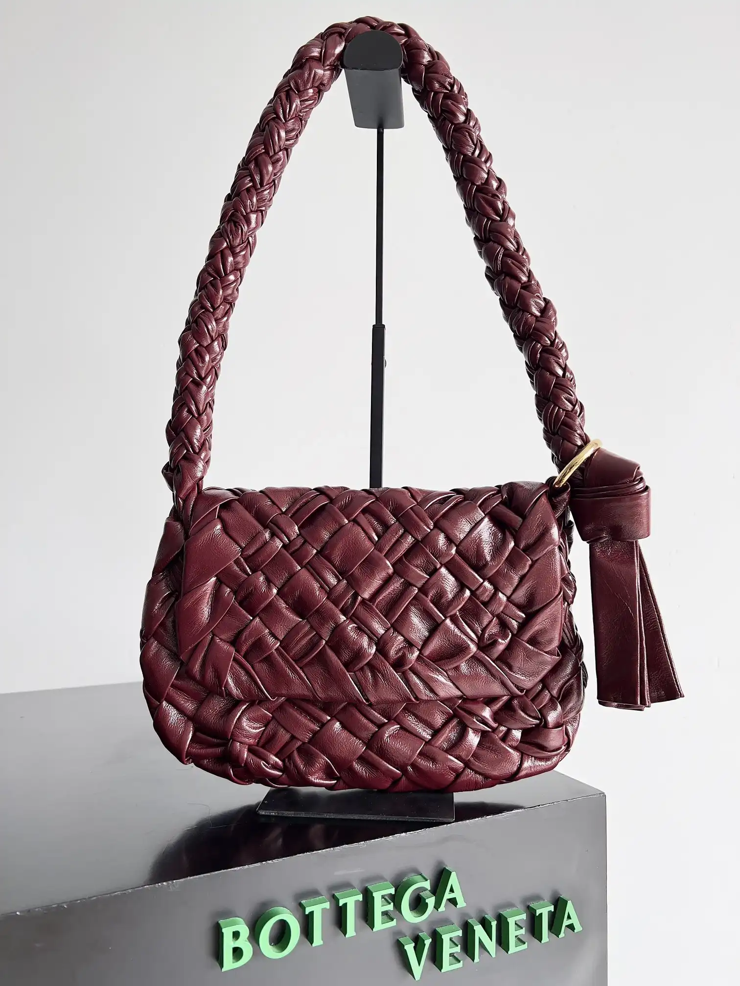 Hyperpeter Bottega Veneta  Città Shoulder Bag-25*18*5.5cm 0123