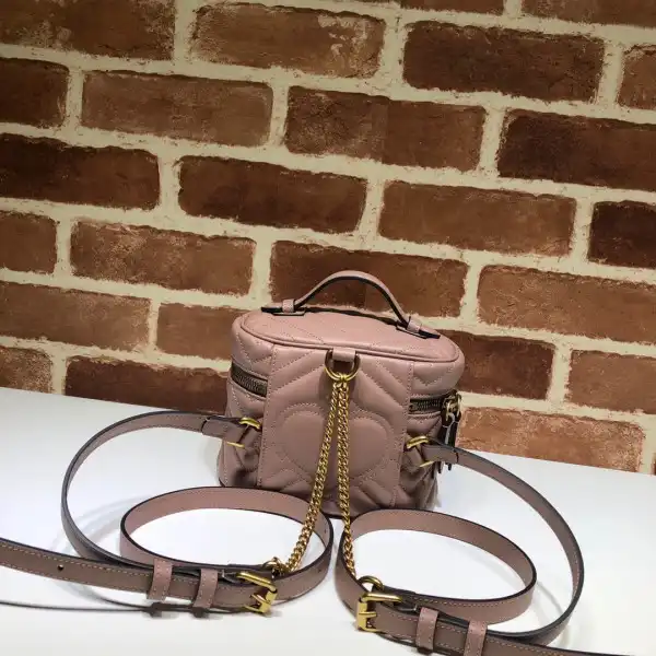 Hyper Peter GUCCI GG Marmont mini backpack 0124