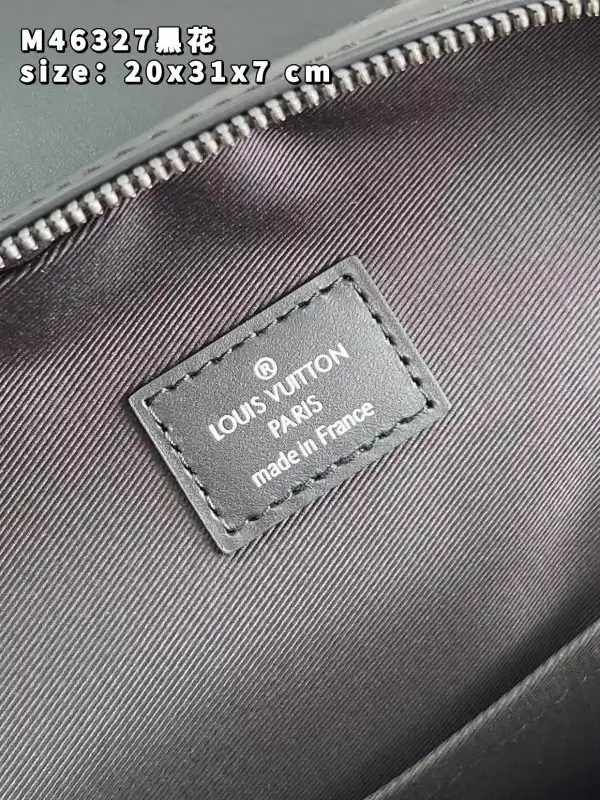 Hyper Peter LOUIS VUITTON Avenue Slingbag NM 0125