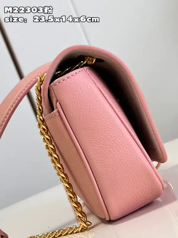 Hyper Peter LOUIS VUITTON TWIST-23.5*14*6 cm 0126