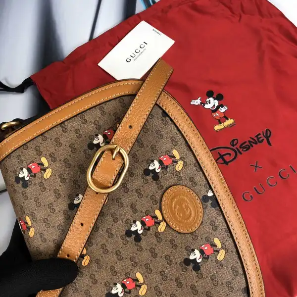 Hyperpeter Disney x Gucci small shoulder bag 0124