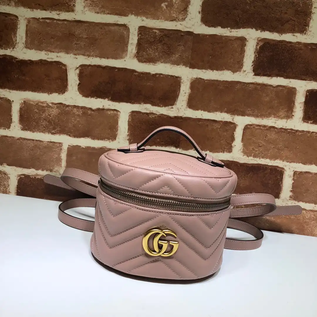 Hyper Peter GUCCI GG Marmont mini backpack 0124