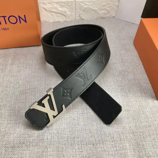 Hyper Peter LOUIS VUITTON BELT 0129