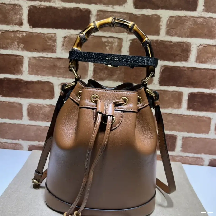 Hyperpeter small Gucci Diana bucket bag 0220