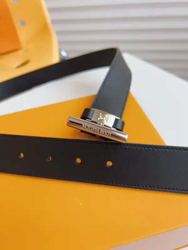 Hyper Peter LOUIS VUITTON BELT 0204