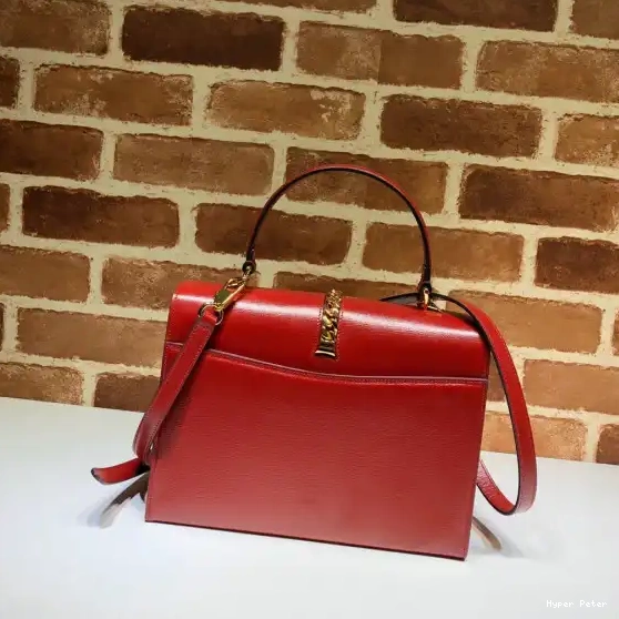 Hyper Peter top 1969 Gucci Sylvie handle bag small 0218