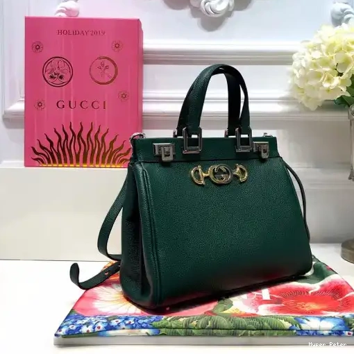 Hyperpeter handle leather grainy Zumi small bag Gucci top 0220