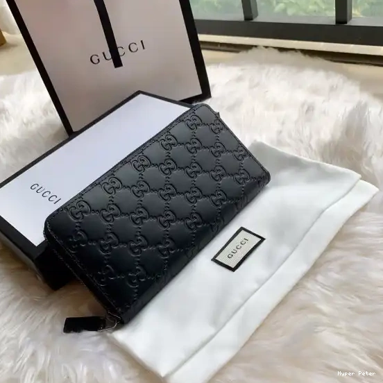 Hyper Peter AROUND ZIP LEATHER WALLET GUCCI 0220