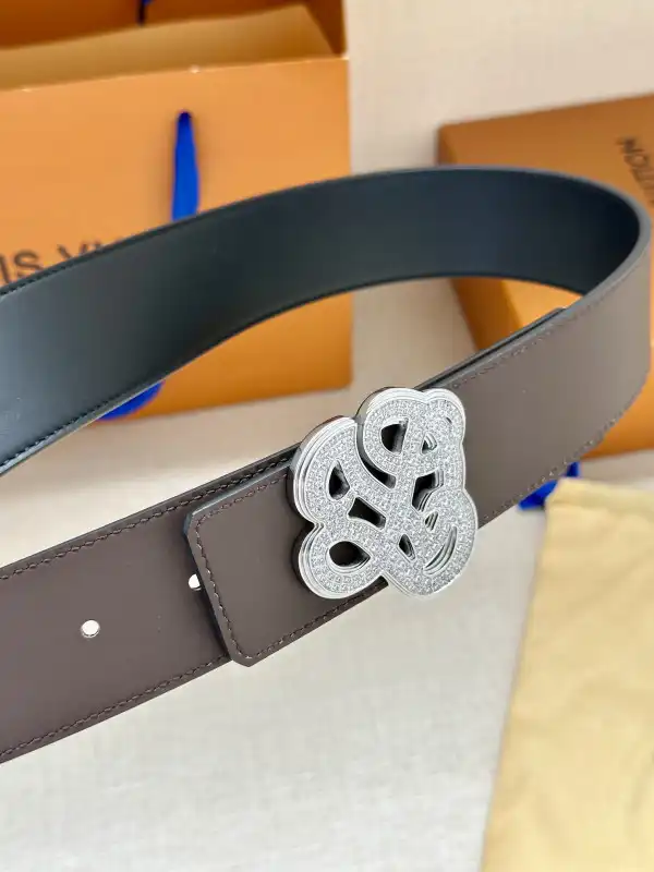 Hyper Peter LOUIS VUITTON BELT 0204