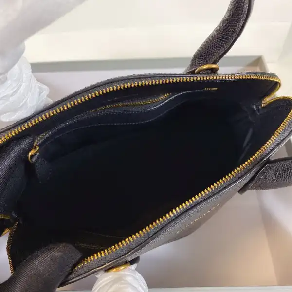 Hyper Peter BALENCIAGA VILLE TOP HANDLE S 0201