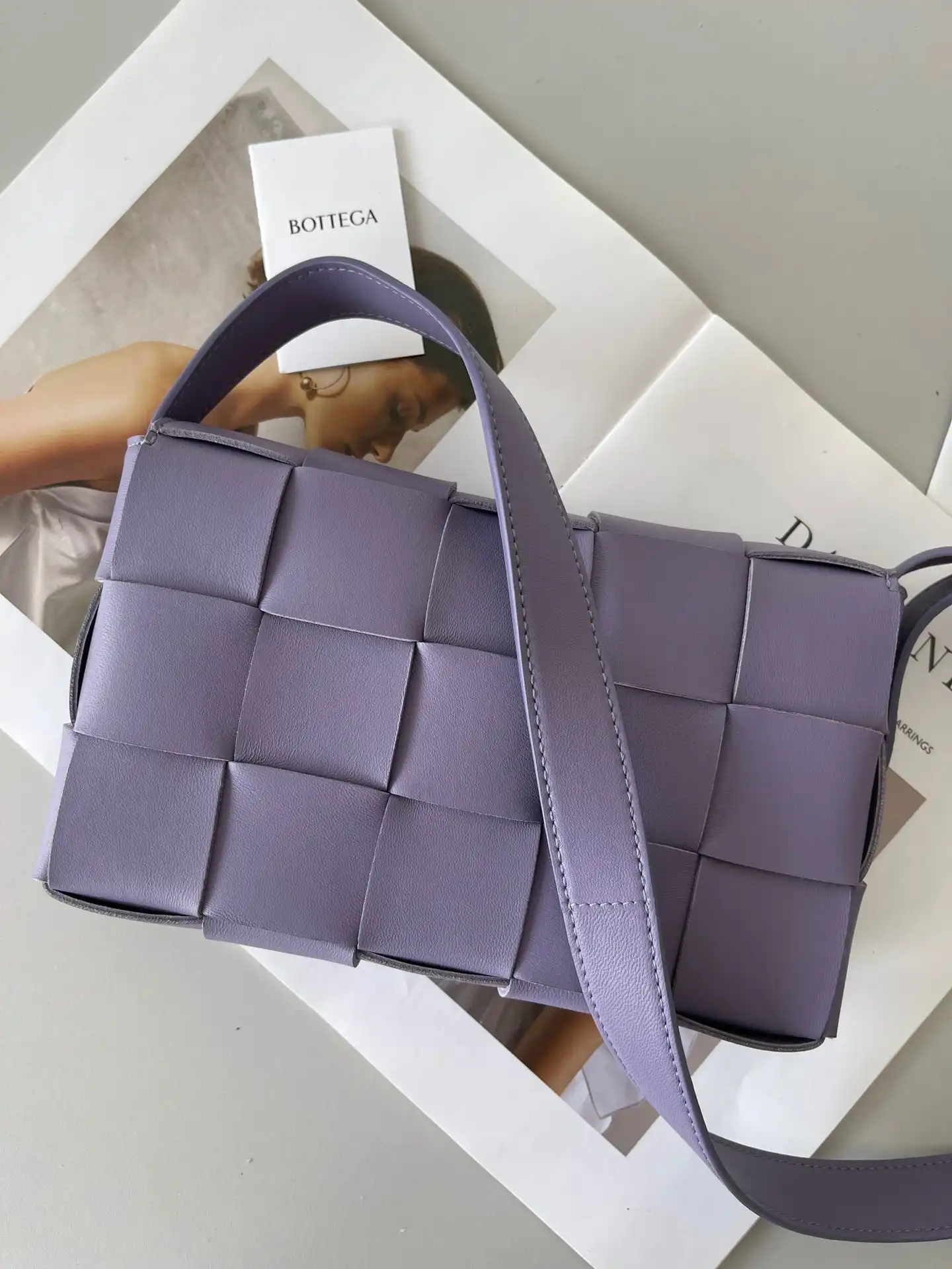 BOTTEGA VENETA CASSETTE 0202