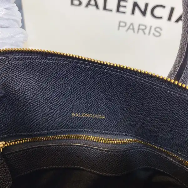 Hyper Peter BALENCIAGA VILLE TOP HANDLE S 0201