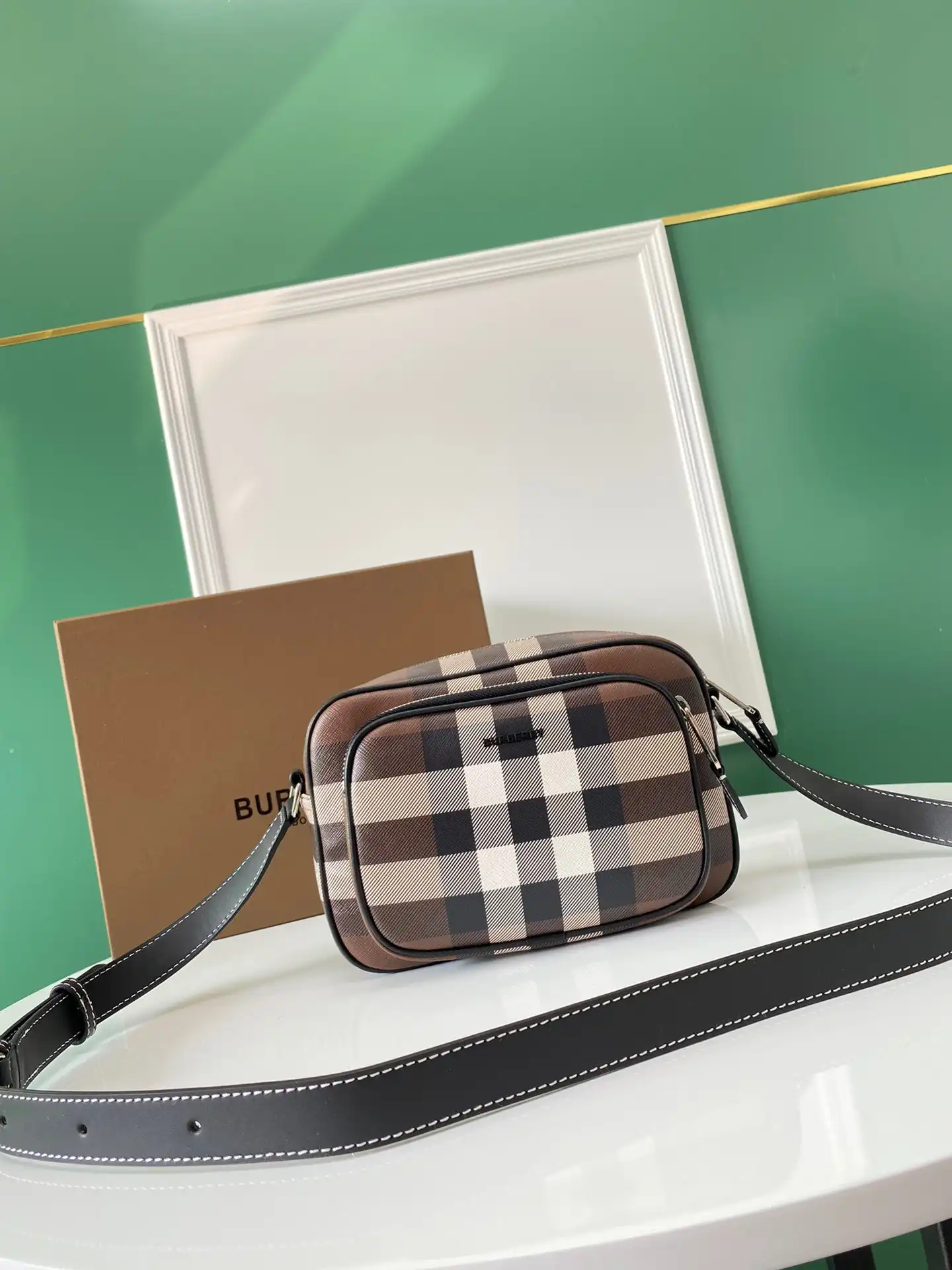 BURBERRY Check Crossbody Bag 0203