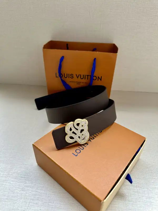 Hyper Peter LOUIS VUITTON BELT 0204