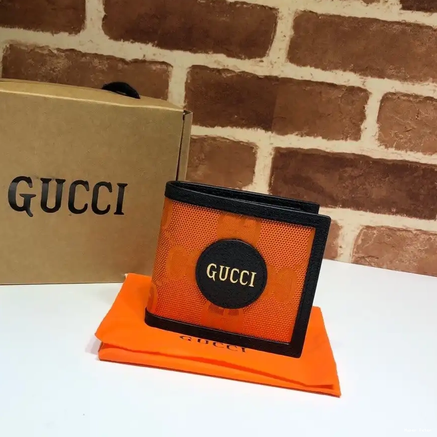 Hyper Peter Off The Grid billfold GUCCI wallet 0210