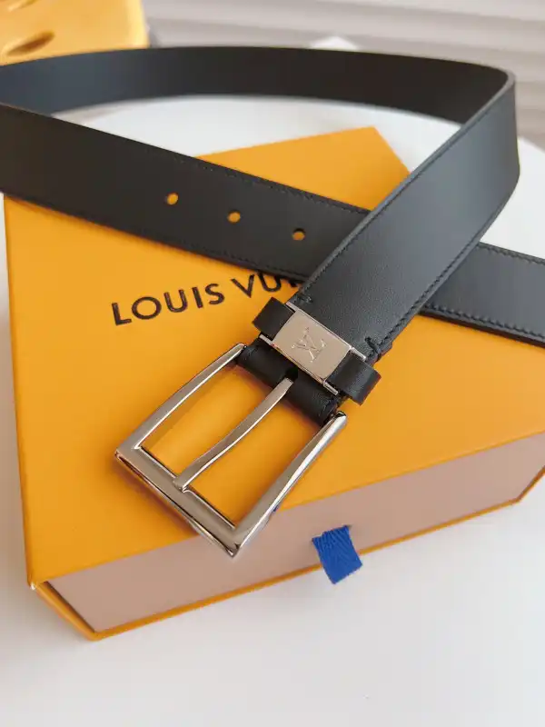 Hyper Peter LOUIS VUITTON BELT 0204