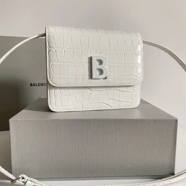 Hyper Peter BALENCIAGA WOMEN'S B 0201