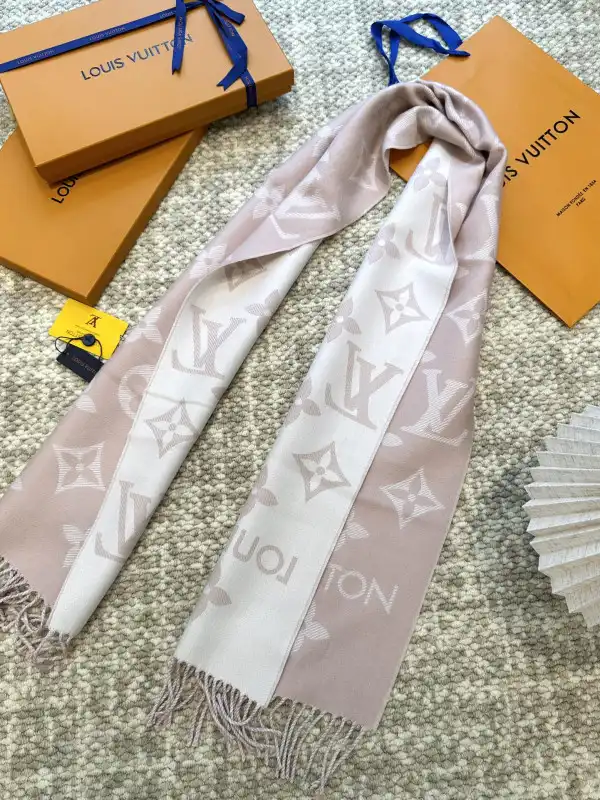 Hyper Peter LOUIS VUITTON SCARF 0204