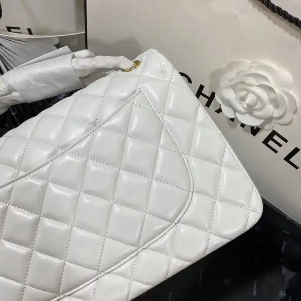 Hyper Peter CHANEL FLAP BAG 30CM 0205