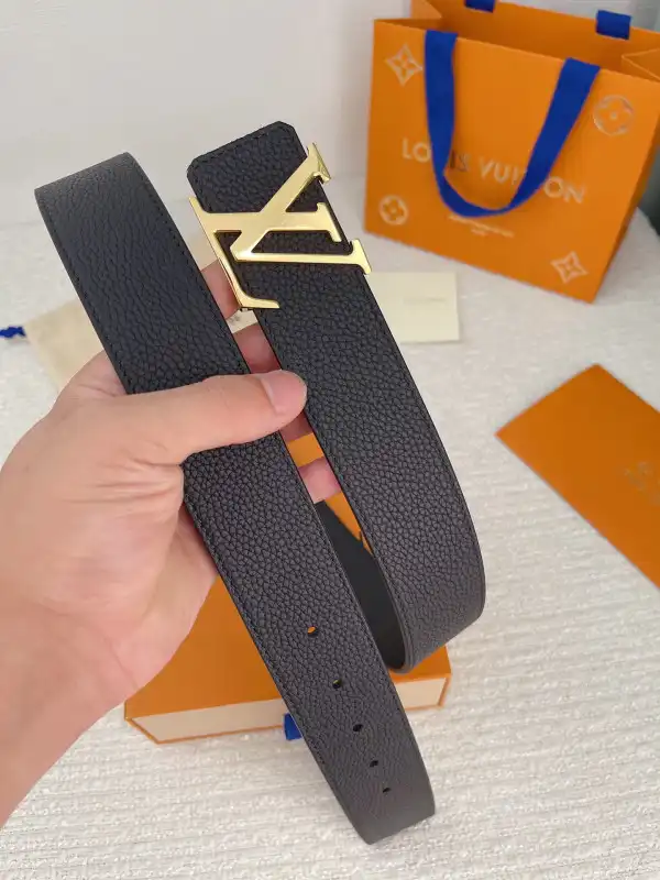 Hyper Peter LOUIS VUITTON BELT 0204